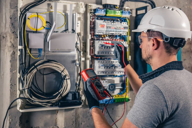 Best Circuit Breaker Repair  in De Soto, IA